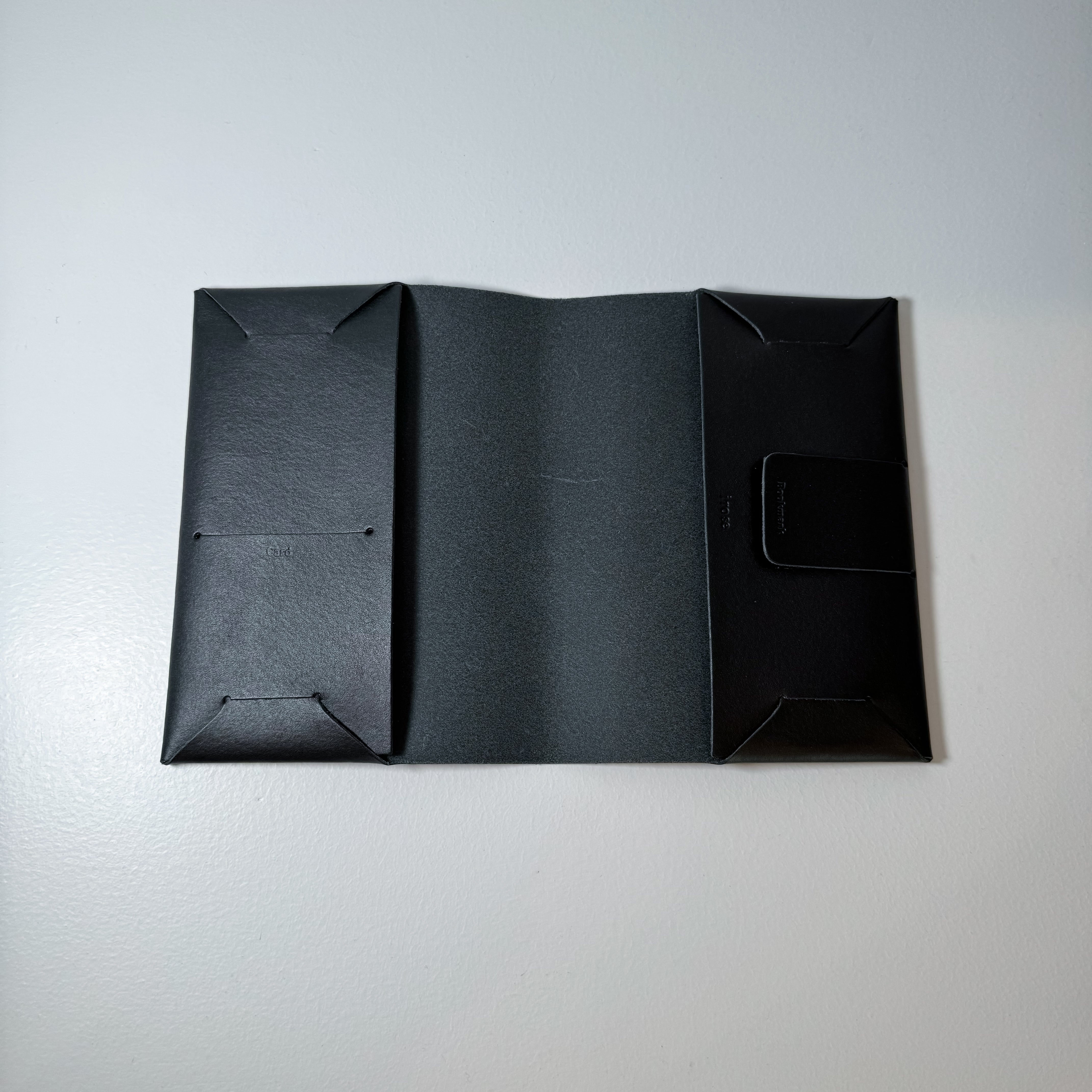 バインダー　カバー　韓国　一点　ブラック　マルチカバー SEAMLESS BOOK COVER シームレスブックカバー / irose イロセ / 大阪