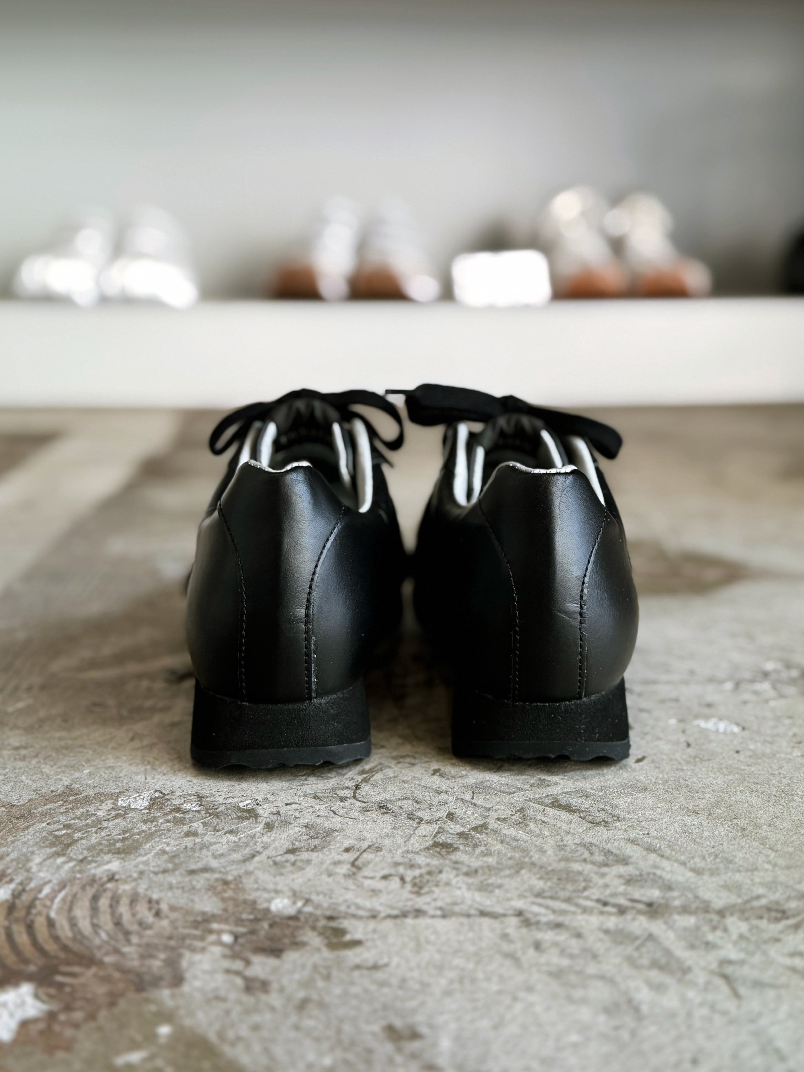 Vol.2 tabito × DENCHU Tabi Trainer Leather Black タビトレーナー