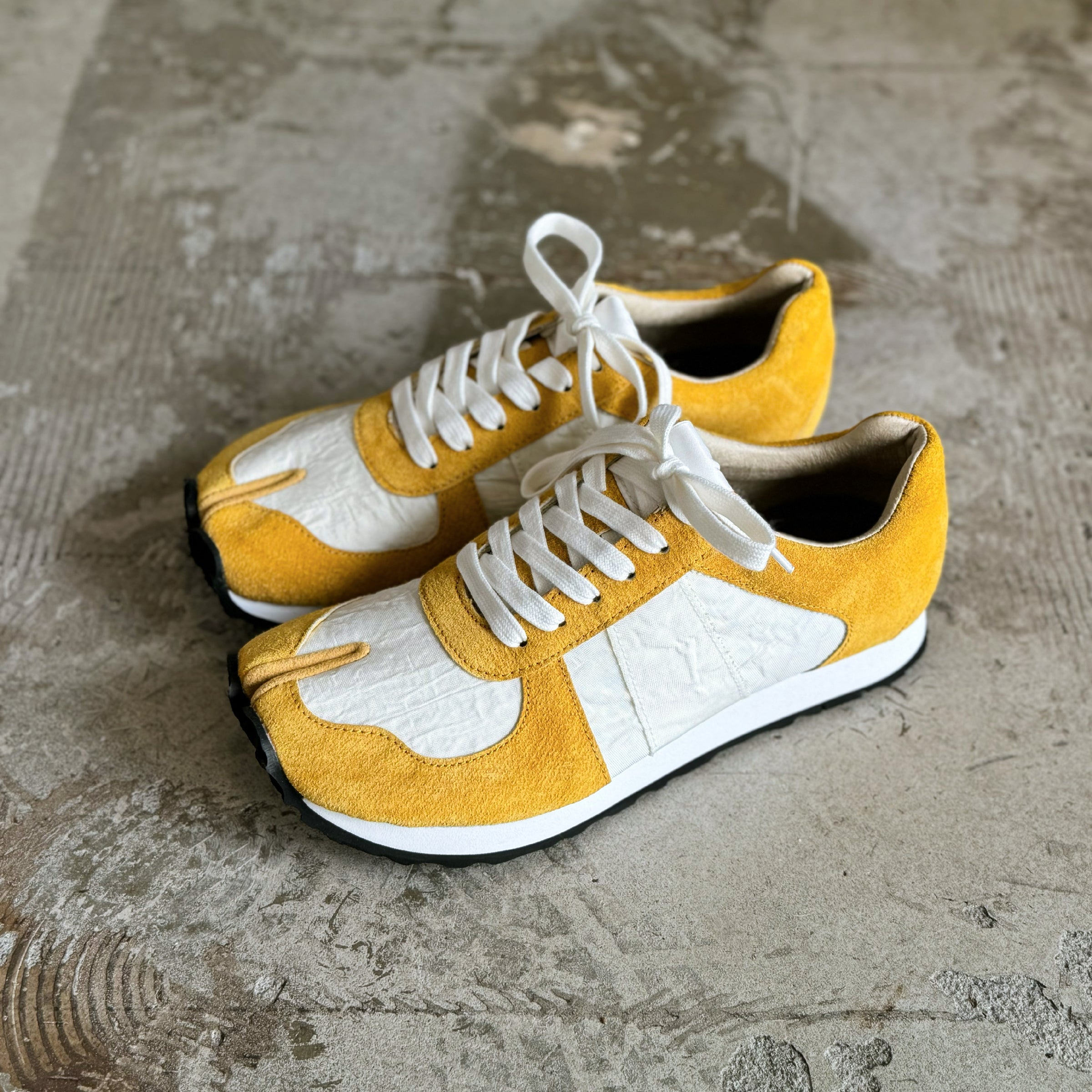 限定 tabito × DENCHU Tabi Trainer YELLOW × WHITE タビトレーナー 