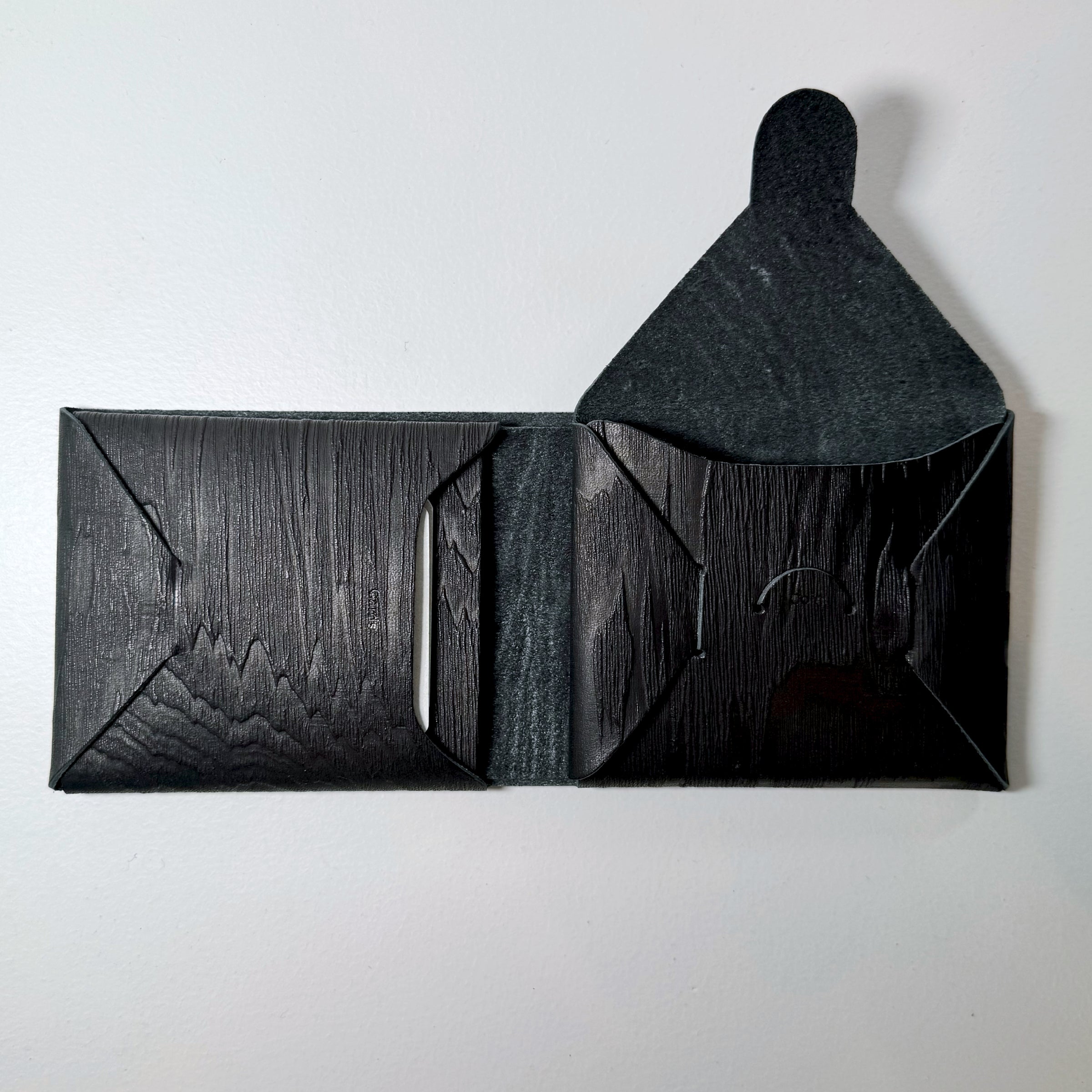 DENCHU別注 BLACK WOOD SEAMLESS SHORT WALLET シームレスショート