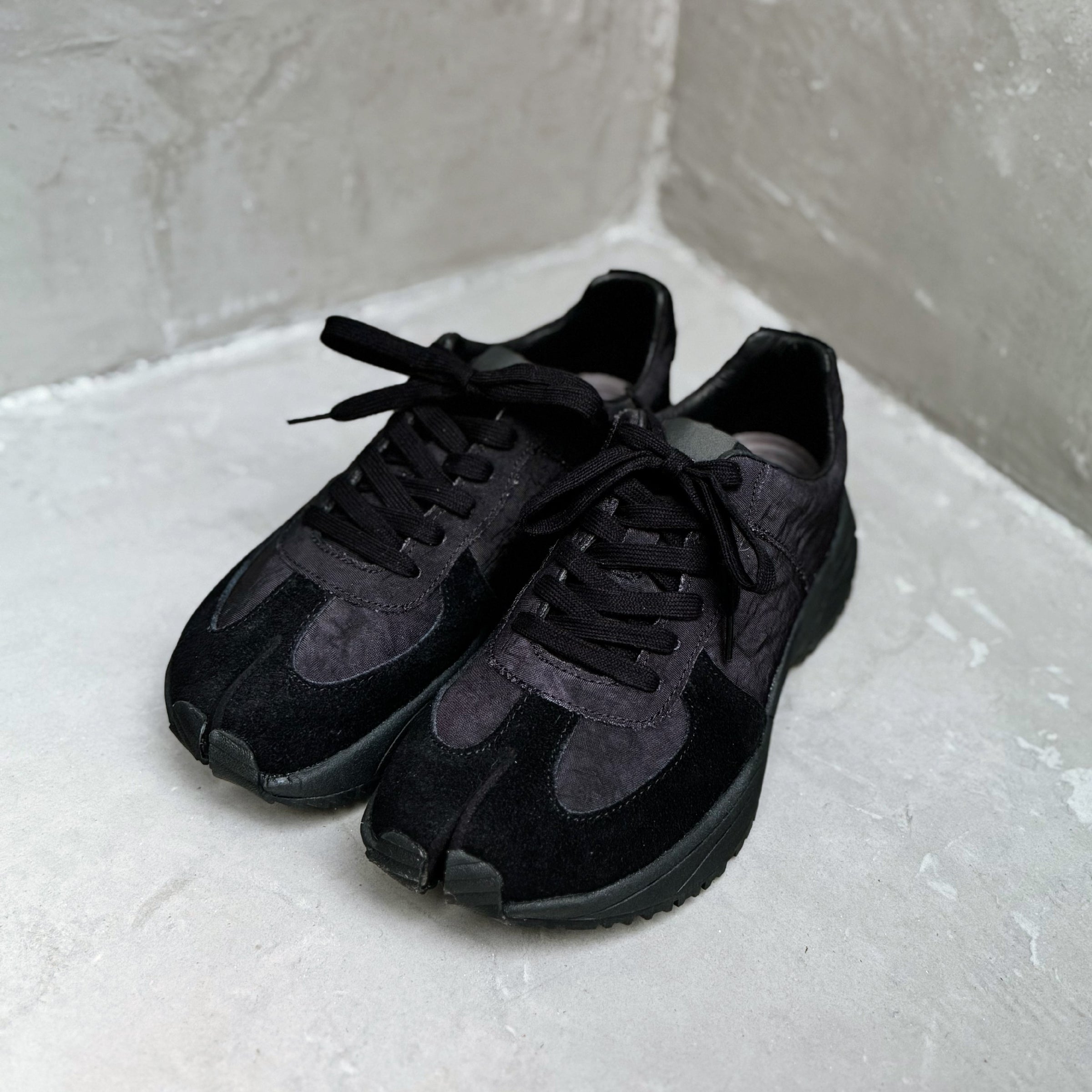 Truss Trainer - All White トラス トレーナー オールホワイト